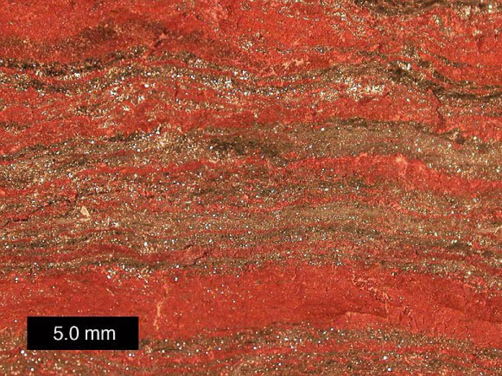 La sepultura estaba impregnada de ocre rojo