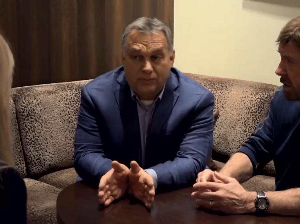 Viktor Orbán y Chuck Norris.