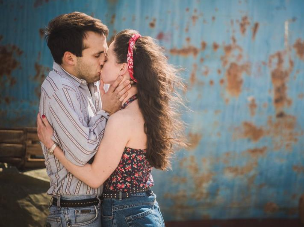 Ricardo Gómez, que llegó a la serie con siete años, y Elena Rivera con 12, se despiden del barrio de San Genaro.
