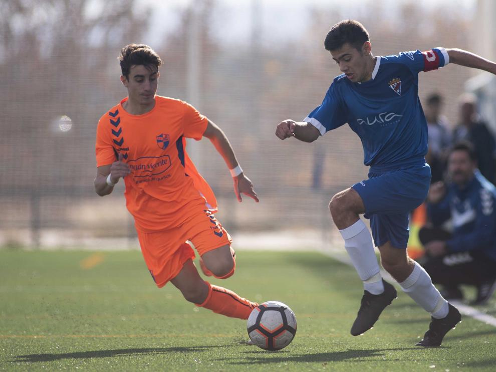 Fútbol. LNJ- Valdefierro vs. Ebro.