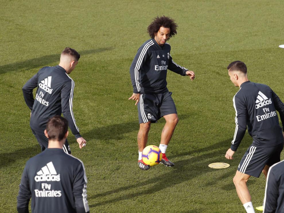 Marcelo, en el entrenamiento previo del Real Madrid a su partido con el Huesca.
