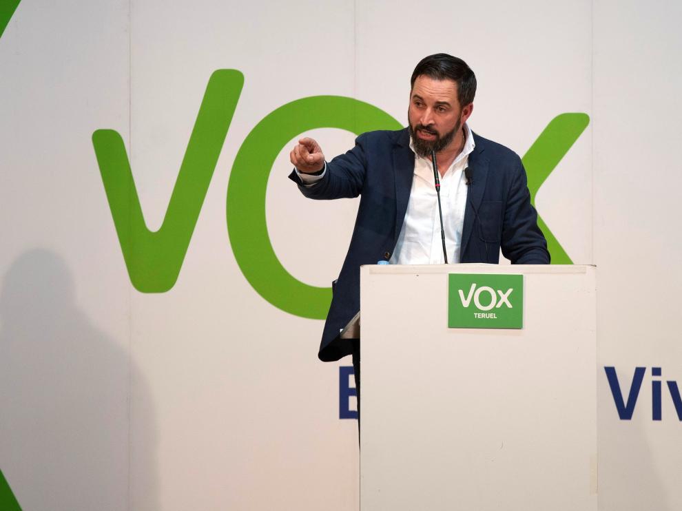 Vox llena el Palacio de Exposiciones y Congresos en su mitin en Teruel
