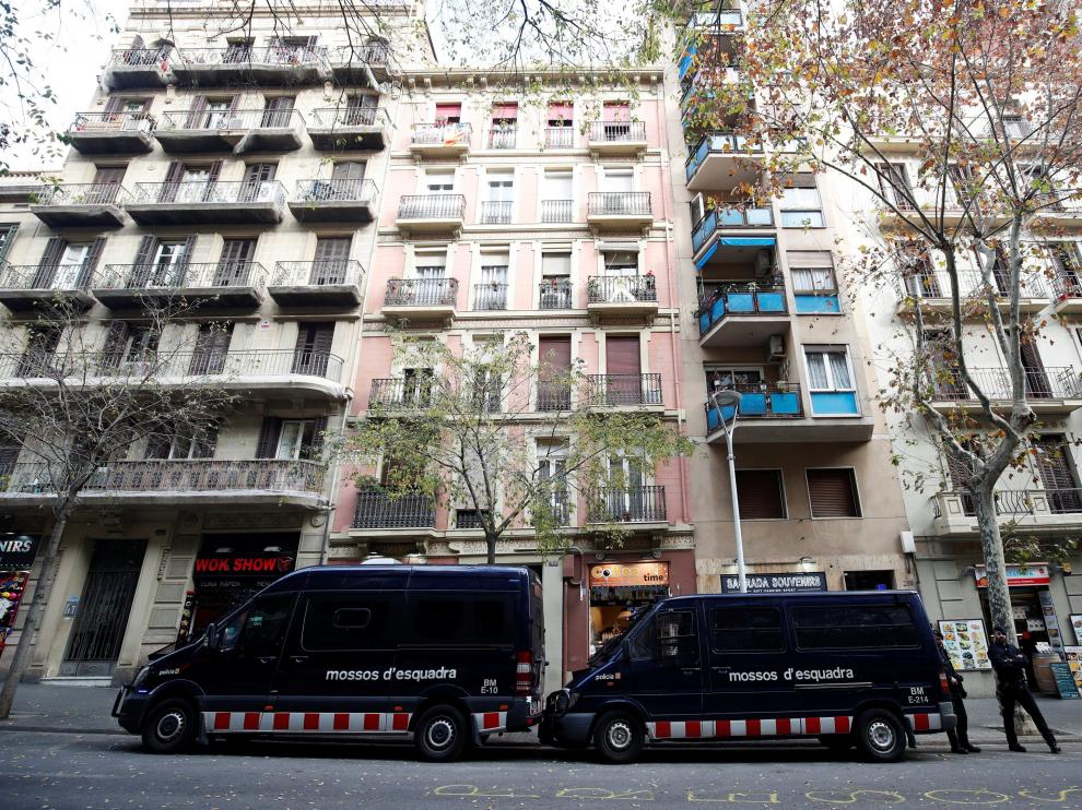 Patrullas de los Mossos d'Esquadra en Barcelona.