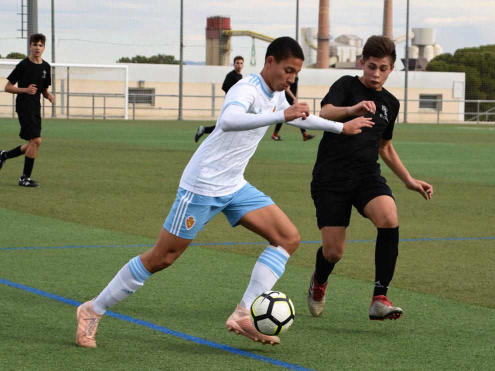 Fútbol. DH Cadete- Real Zaragoza vs. El Olivar.