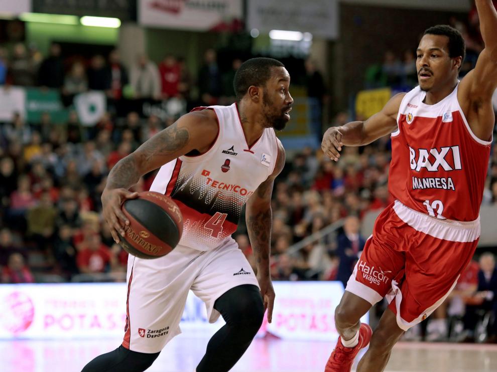 McCalebb, con el balón.