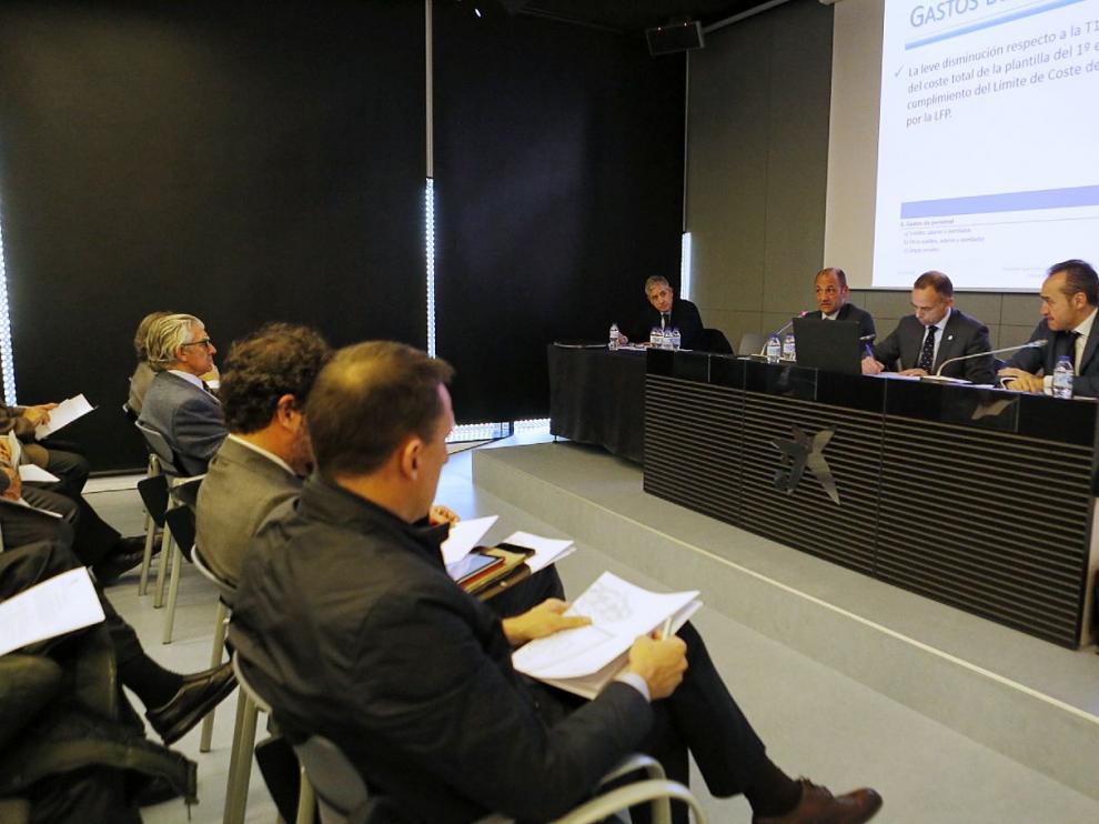 El Real Zaragoza celebró este miércoles su Junta General de Accionistas, en el edificio Caixaforum