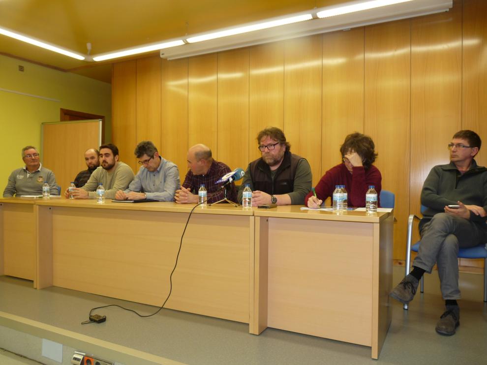 Socios, jugadores y delegados del Club Hielo Jaca piden la dimisión de la Junta Directiva ante su nefasta gestión