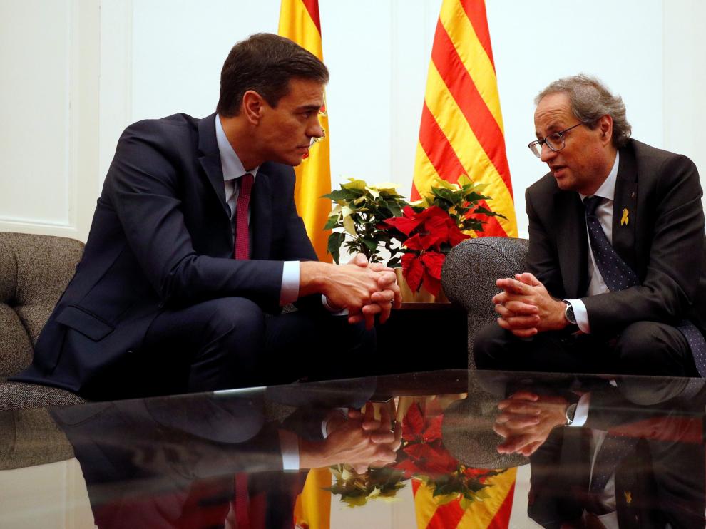 Foto de archivo de Sánchez y Torra en el Palacio de Pedralbes