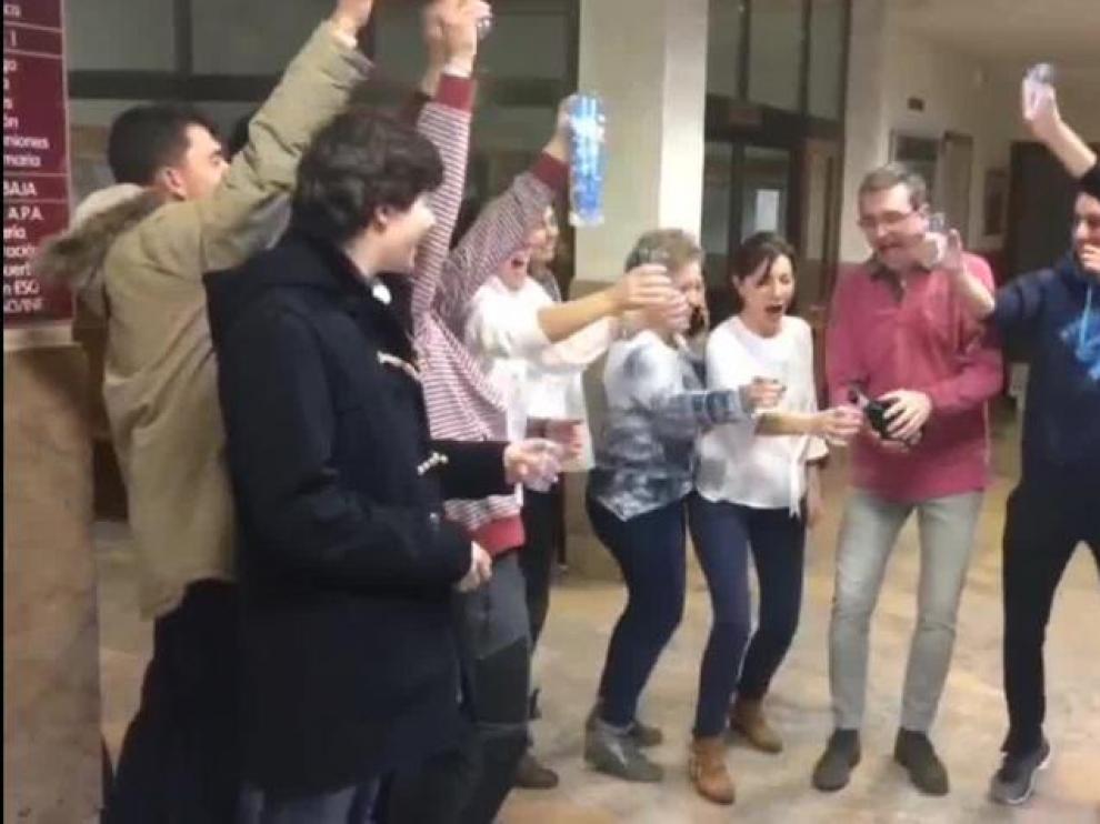 Celebración del Gordo de Navidad en el colegio San Viator de Huesca