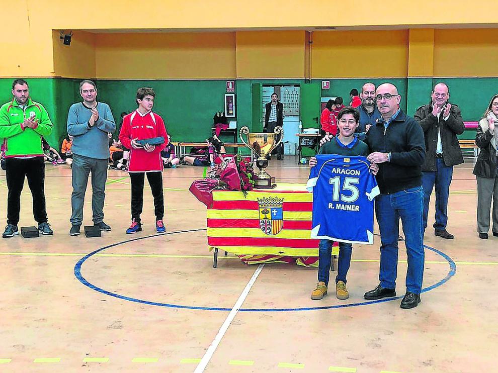 El seleccionador Jordi Ribera, ayer en el homenaje a Óscar Mainer, celebrado en Maristas.