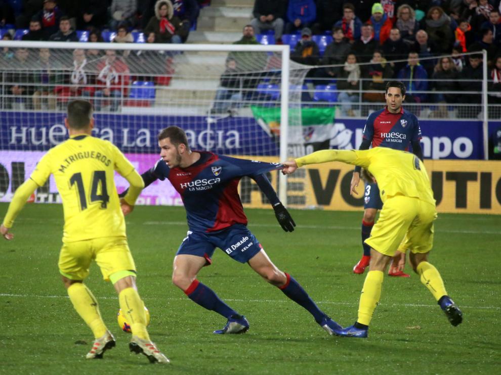 Christian Rivera fue el primer fichaje en lugar del lesionado Luisinho.
