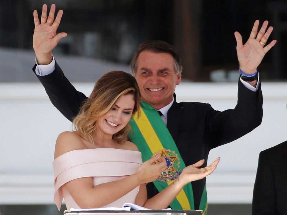 Michelle Bolsonaro junto a su marido