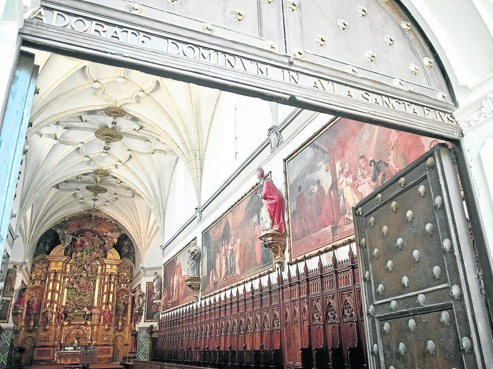 Las pinturas de Goya decoran las paredes de la iglesia de la Cartuja de Aula Dei, en Zaragoza