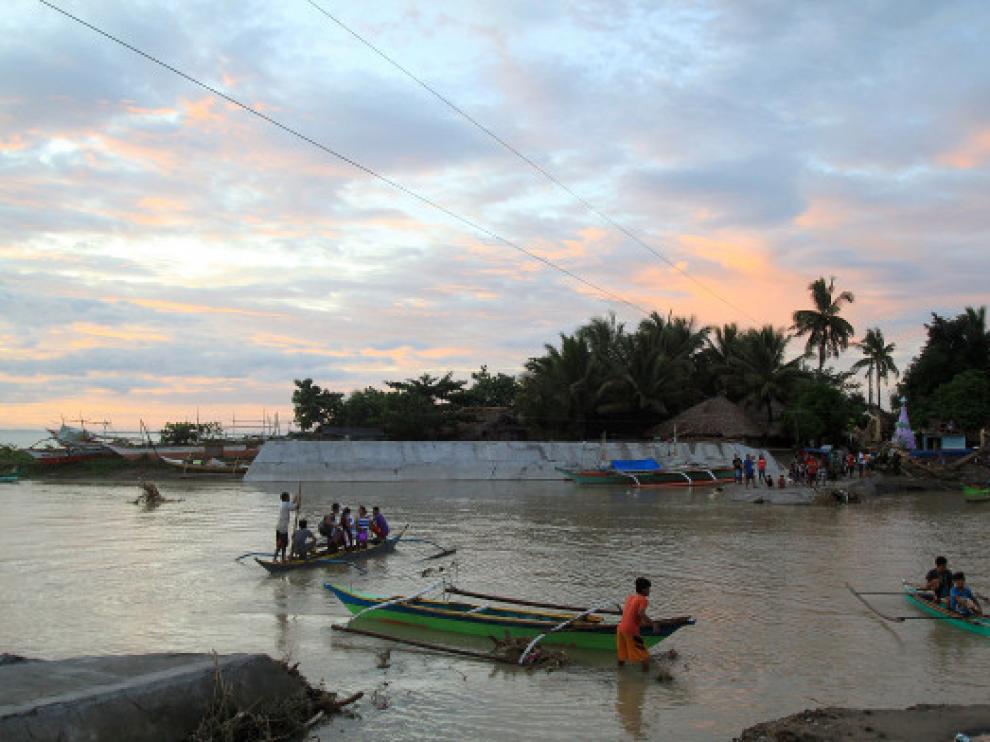Inundaciones causadas por la tormenta Usman en Filipinas