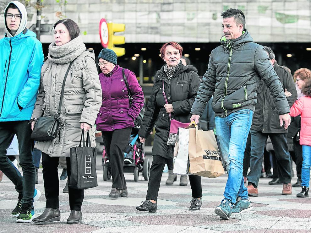 Las compras se intensifican en los días previos al fin de semana de Reyes.