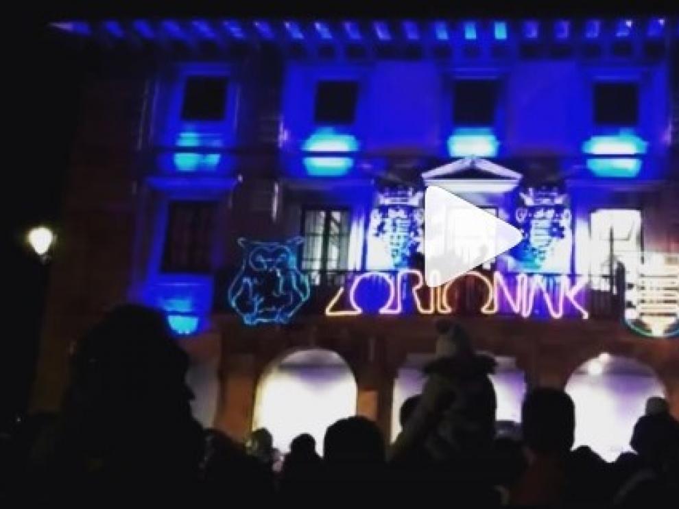 El rey Baltasar revela a los niños de Andoáin el secreto de los Reyes Magos