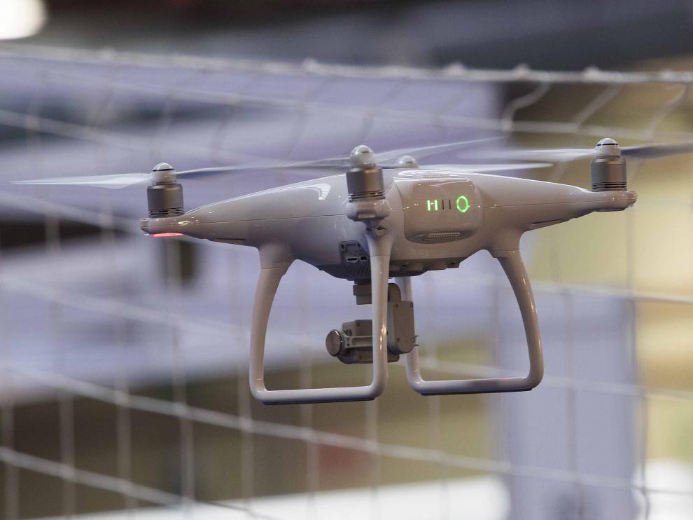 Los drones no son juguetes: son aeronaves.