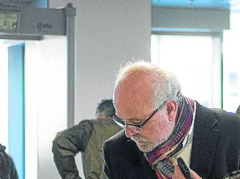 Escó llega a los juzgados.