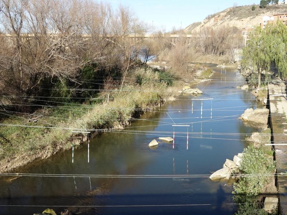 Estado actual que presenta el tramo urbano del canal de aguas bravas de Fraga