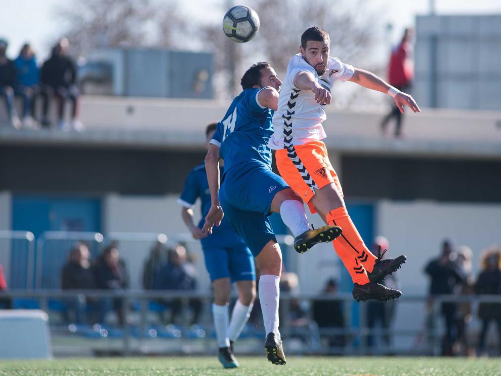 Fútbol. Regional Preferente- Valdefierro vs. Andorra.