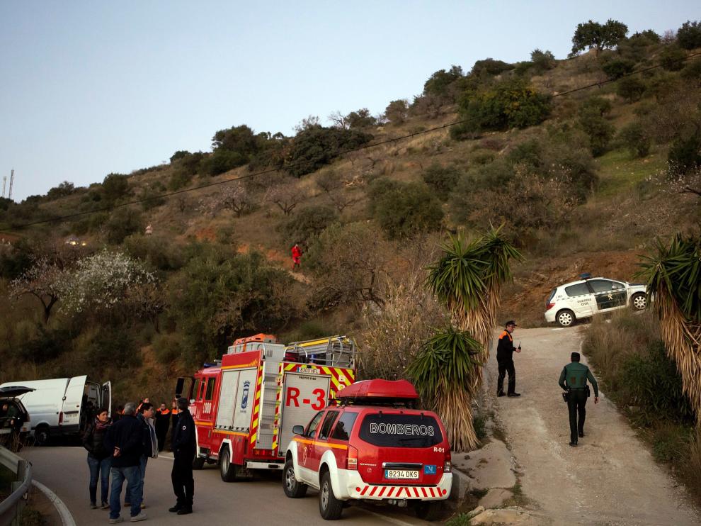 Tratan de rescatar a un niño de dos años caído en un pozo de 150 metros de profundidad