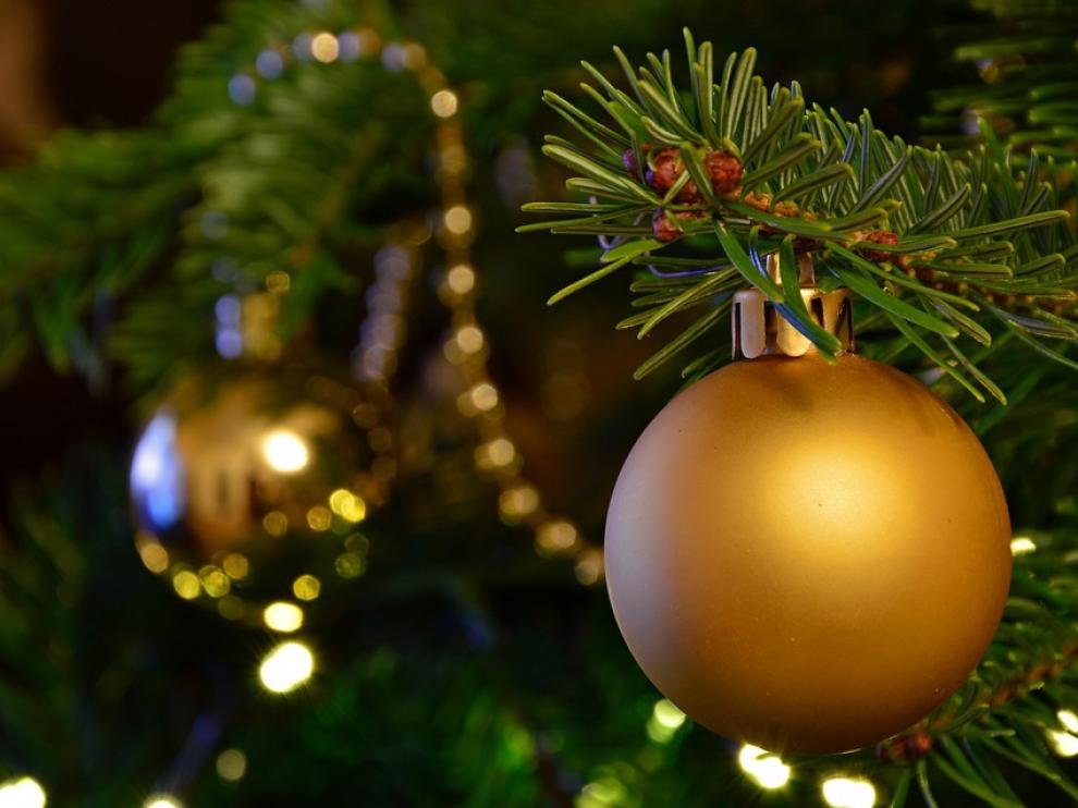 El fuego se produjo por un cortocircuito provocado por las luces del árbol de Navidad