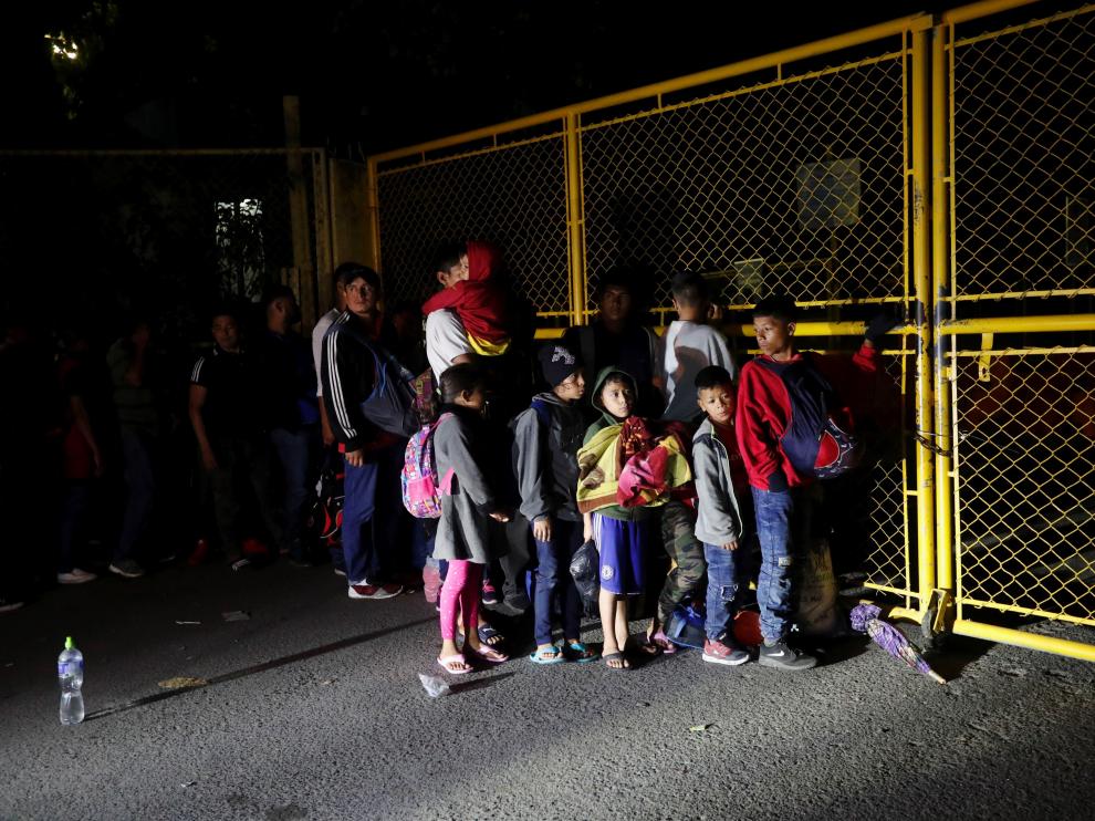 La caravana migrante transcurre por México.