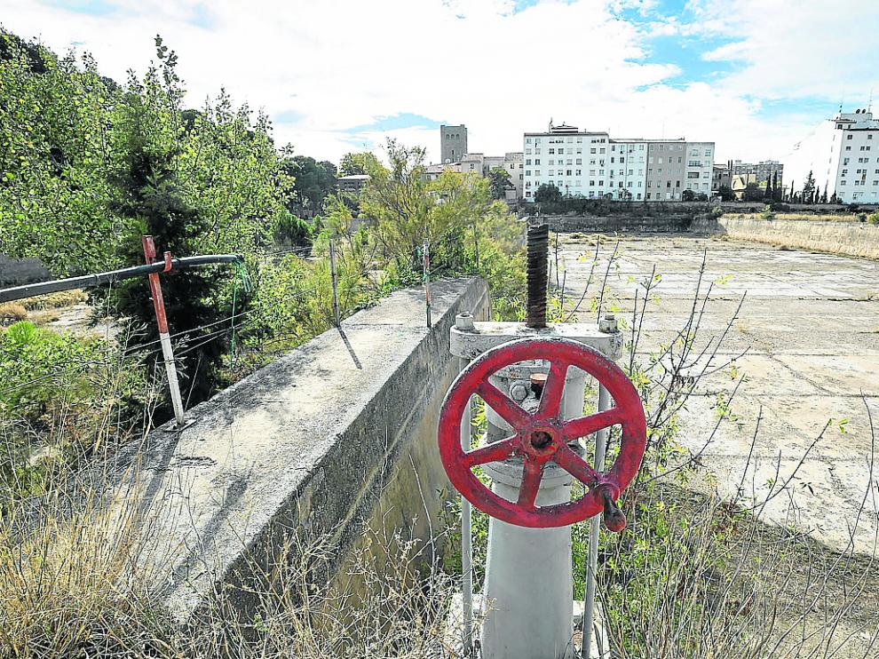 La reconversión de los depósitos de Pignatelli prevé ampliar el parque y abrir equipamientos