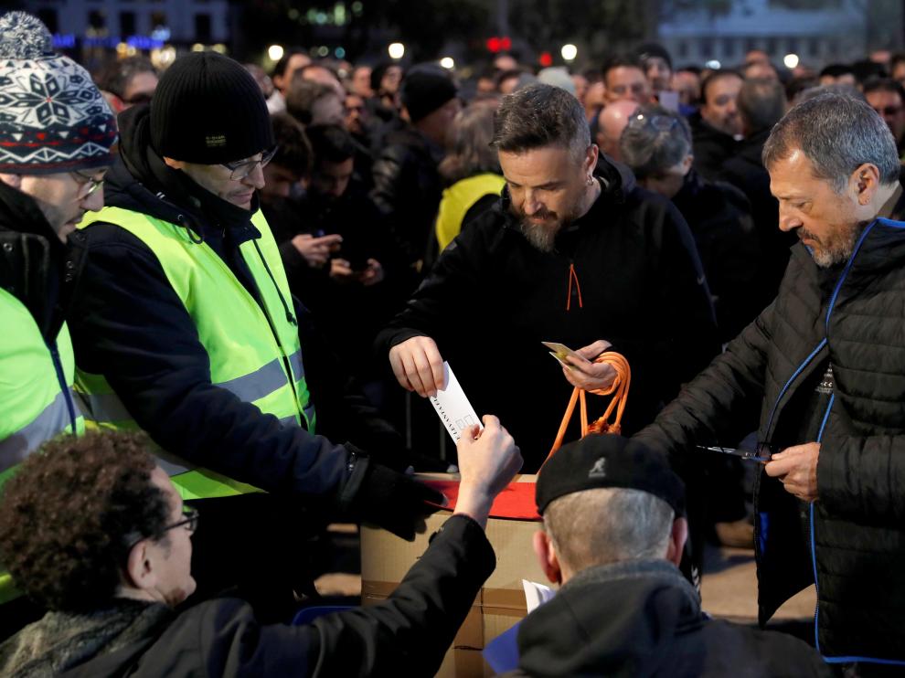 Votación de los taxistas en Barcelona