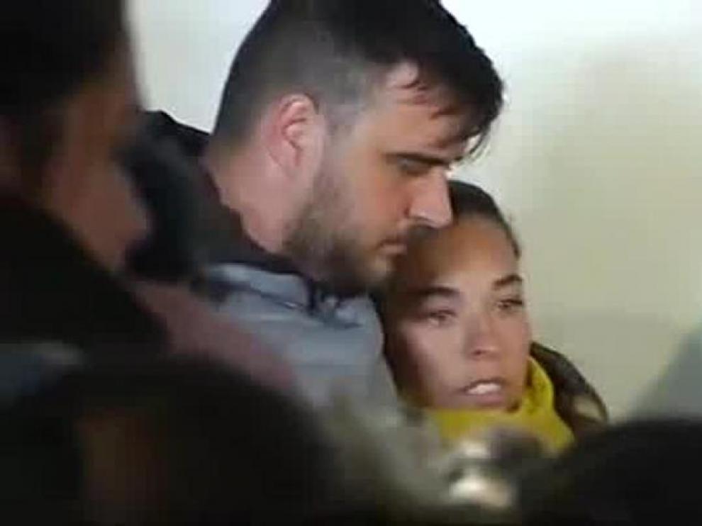 Los padres de Julen asisten a una vigilia por su hijo junto a 200 personas