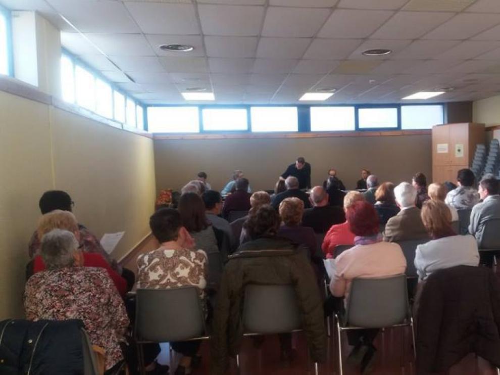 Asamblea de la Asociación de Vecinos Urdán de Montañana