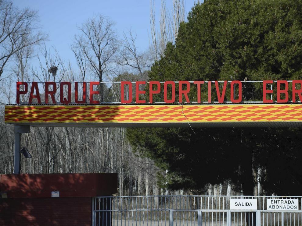 La agresión se produjo durante un partido de fútbol de categoría senior en el Parque Deportivo Ebro de Zaragoza, el 21 de octubre de 2017.