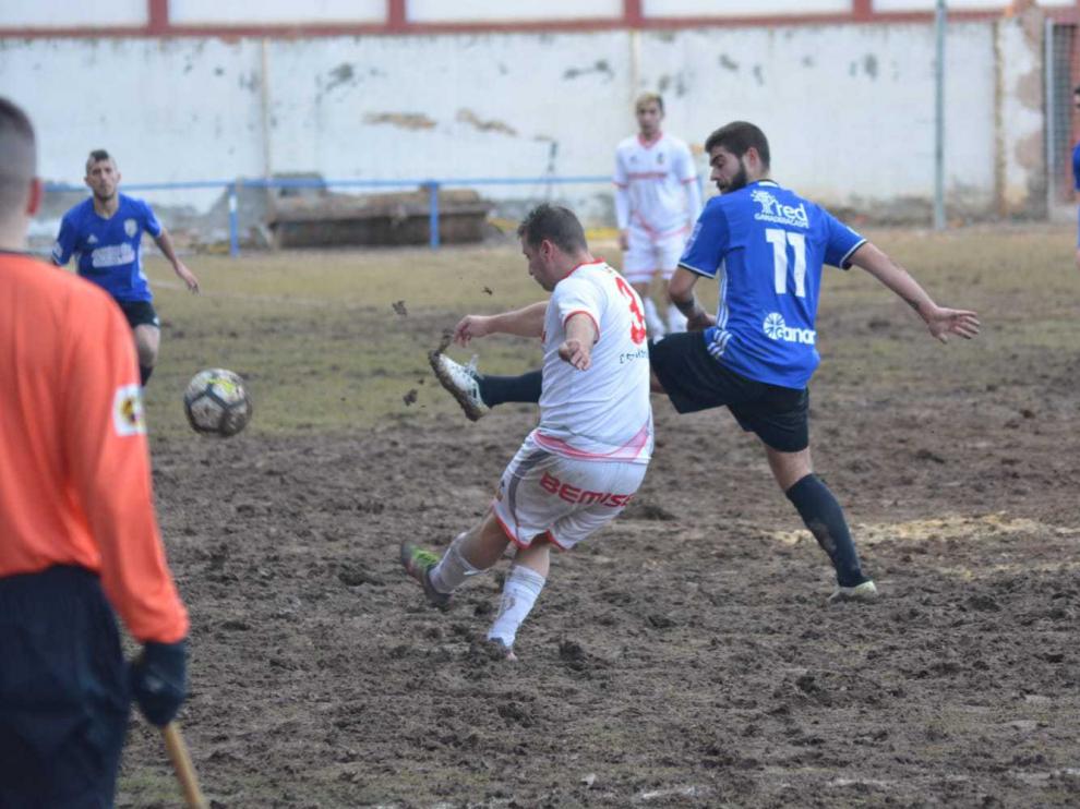 Fútbol. Regional Preferente- Utrillas vs. Caspe