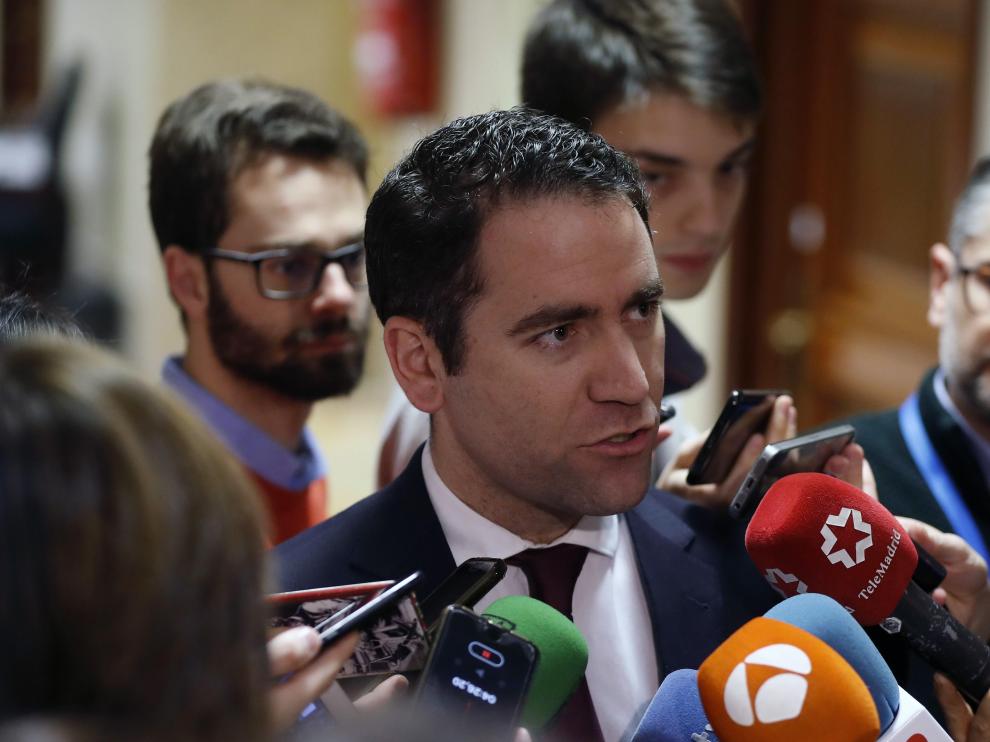 El secretario general del PP, Teodoro García Egea, en declaraciones a los medios de comunicación.