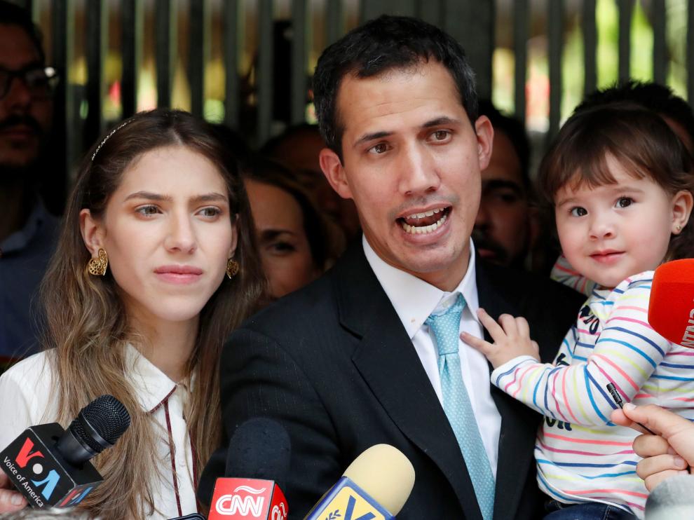 Juan Guaidó, junto a su esposa Fabiana Rosales.