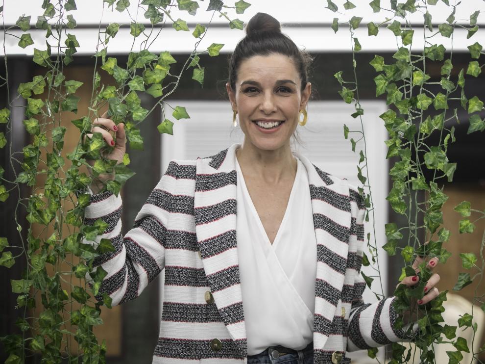 Raquel Sánchez Silva, posando ayer en Zaragoza antes de presentar su libro.