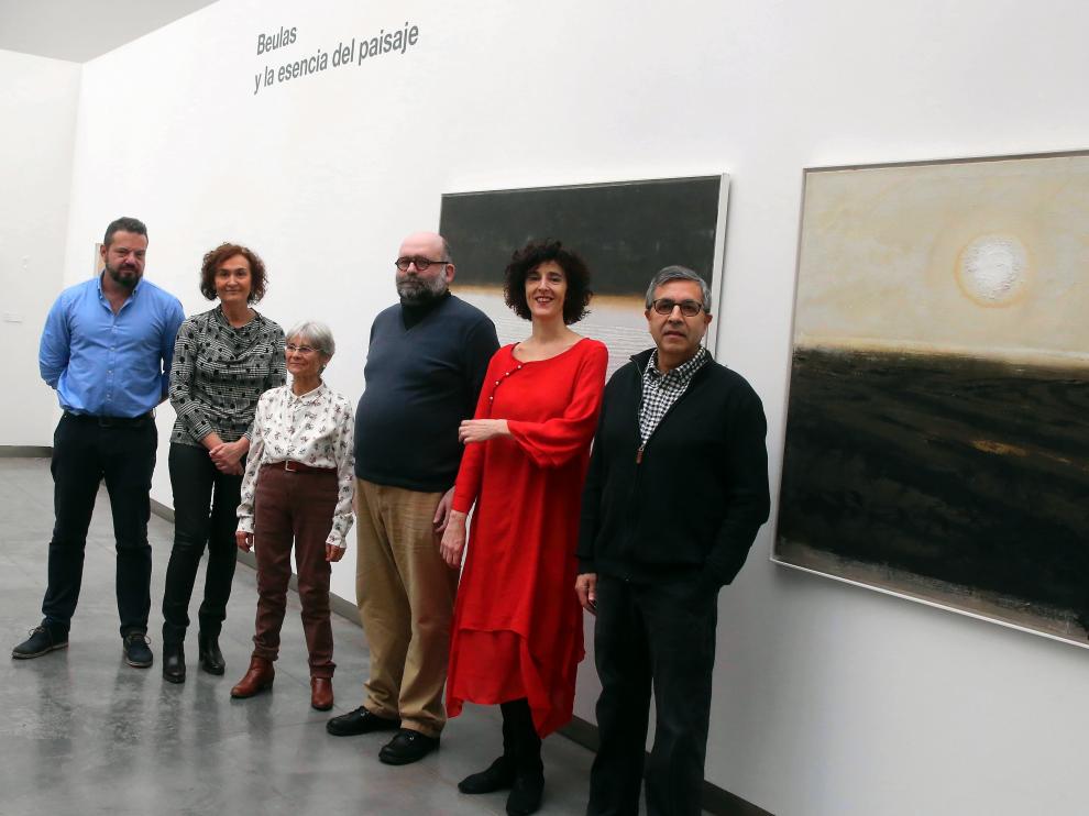 De izda. a dcha., Juan Guardiola, Olga Alastruey, 'Quimeta' Camí (viuda de Beulas), Jorge Blasco, Sally Gutiérrez y Alfonso Torres