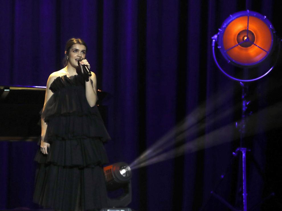 Amaia, durante su actuación en la gala de los Goya.