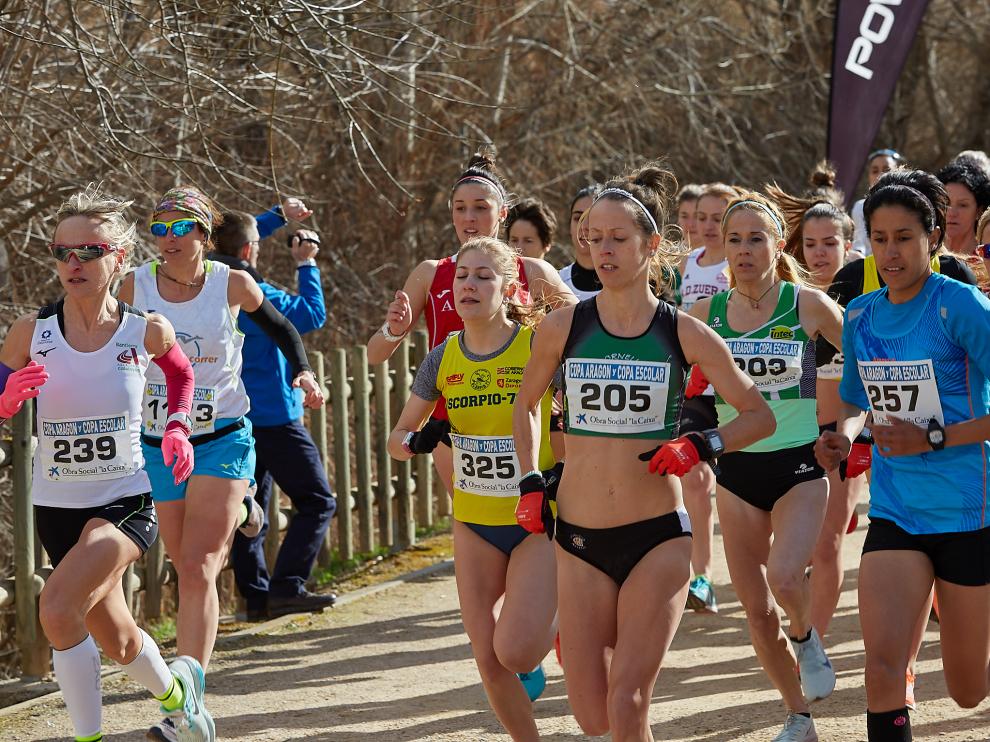 Shirley Kap (205) fue la dominadora de la carrera femenina en el Parque Margarita.