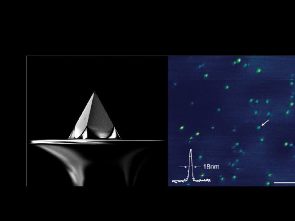 Con nanoestructuras como esta pirámide metálica (su punta tiene unos 10 nm de radio) es posible detectar moléculas aisladas (puntos brillantes de la derecha)