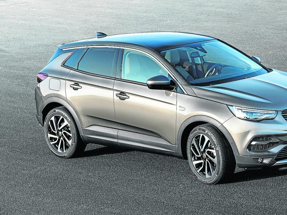El Opel Grandland X, híbrido enchufable.