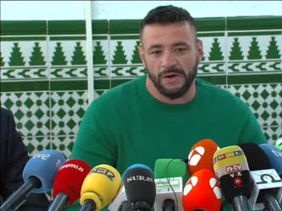 El dueño del pozo al que cayó Julen dice que el pocero dejó el boquete "tal cual"