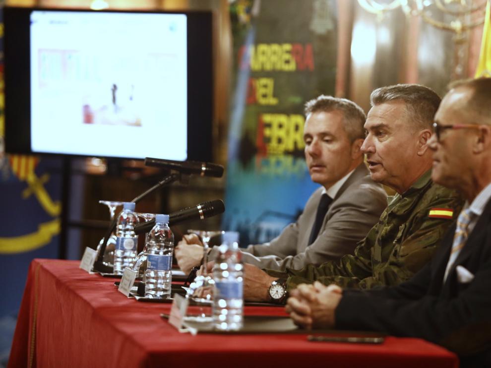 Presentación XIII Carrera del Ebro en Zaragoza