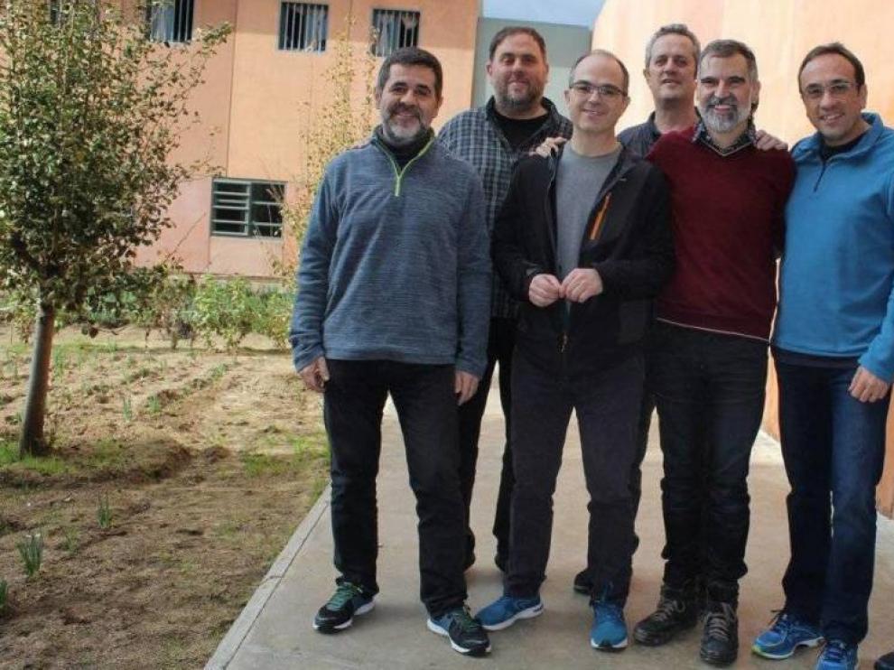 Foto de archivo de algunos de los presos del procés