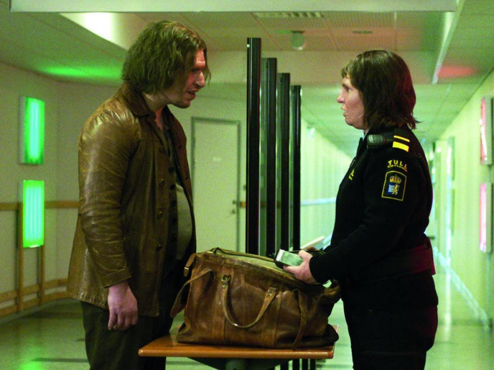 Eero Milonoff y Eva Melander, en un fotograma de la película 'Border'
