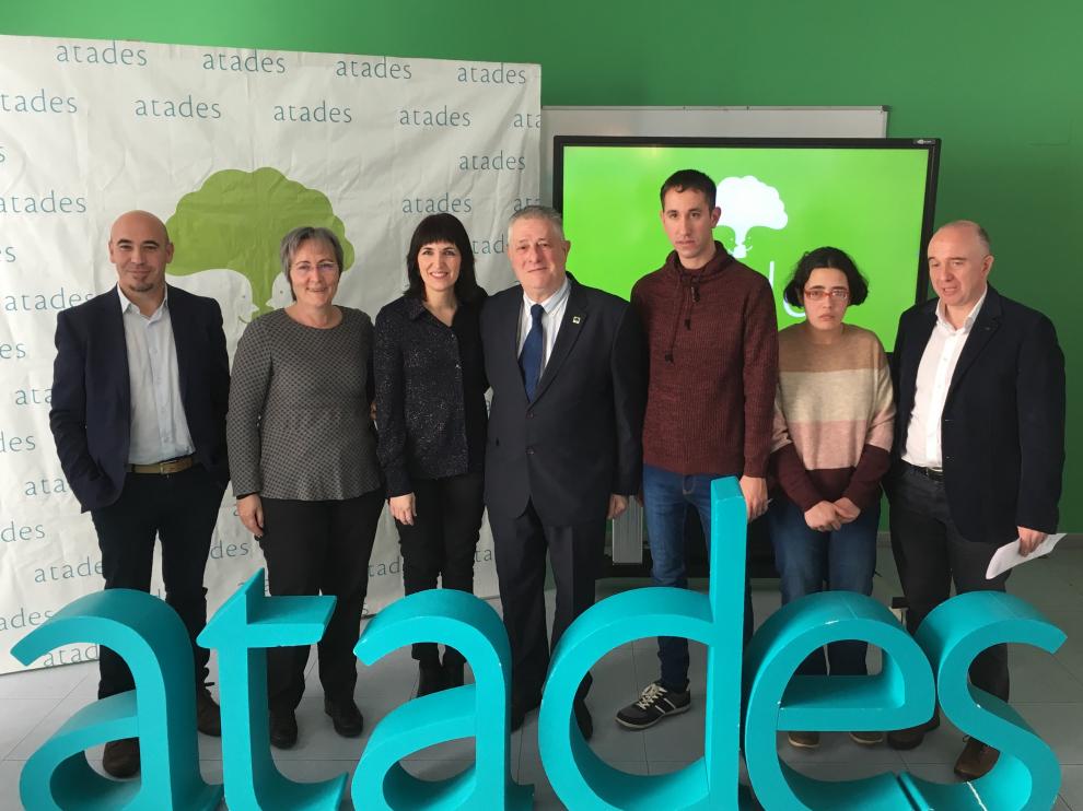 Atades ha inaugurado este viernes su sede en el número 8 de la calle Pablo Neruda de Zaragoza.