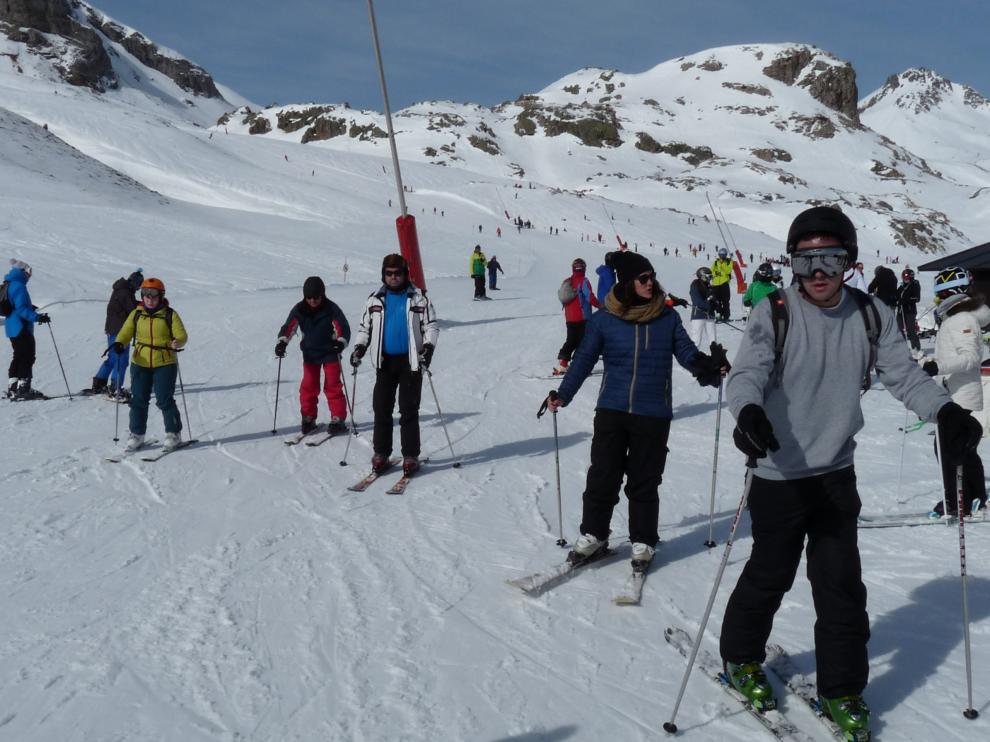 Fin de semana concurrido en las estaciones de esquí