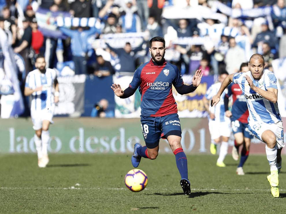 Pablo Insua, durante el partido de la SD Huesca en Leganés.