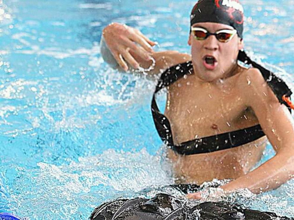 Carlos González, en el XXXIII Campeonato de España infantil-cadete invierno de salvamento y socorrismo.