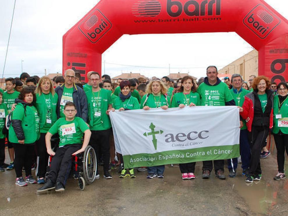IV edición de la carrera solidaria contra el cáncer de Sariñena.